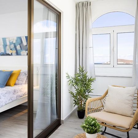 Castle Harbour Apartment Arona  Luaran gambar